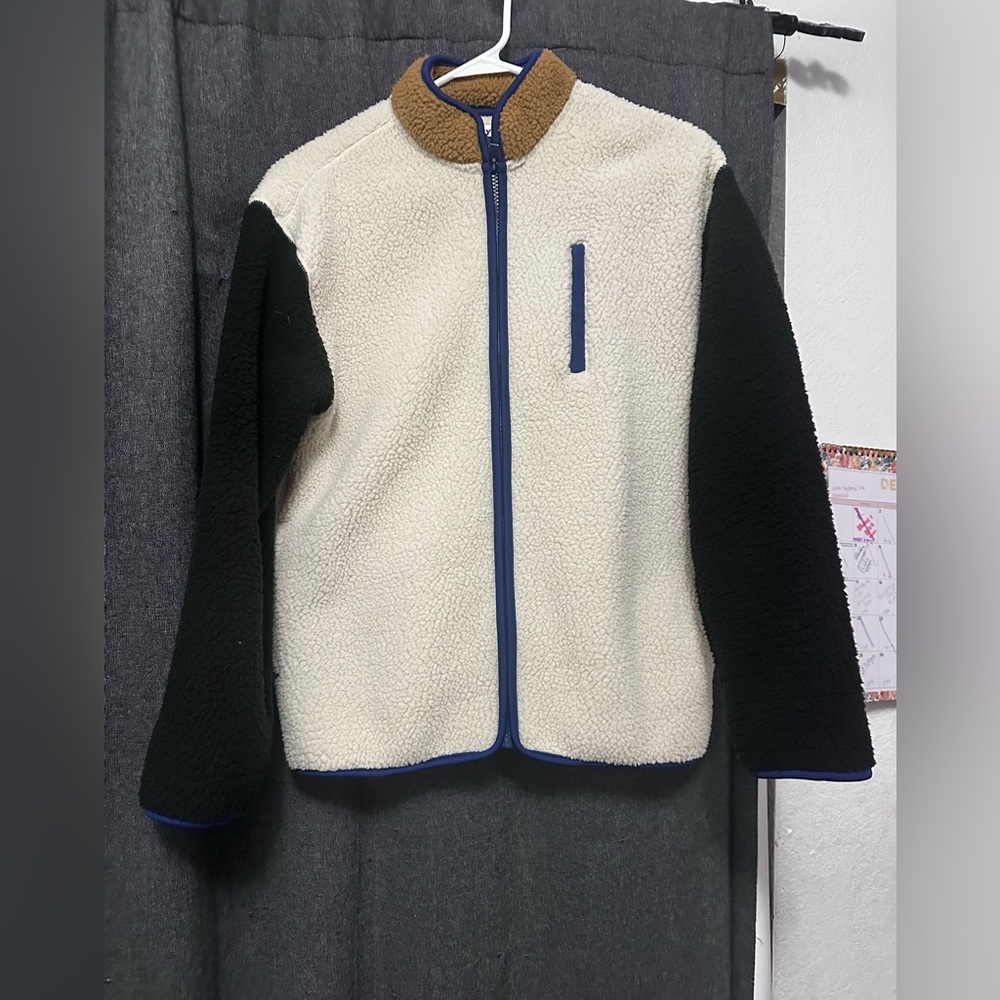 Old Navy Kids Sherpa Fleece Jacket - Cream, Black, and Blue